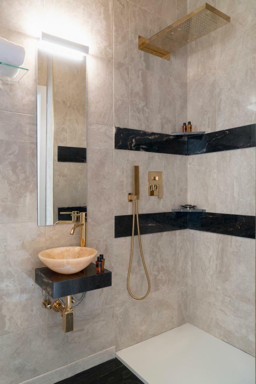 Rivière Luxury Rooms at the Park Milan Extérieur photo